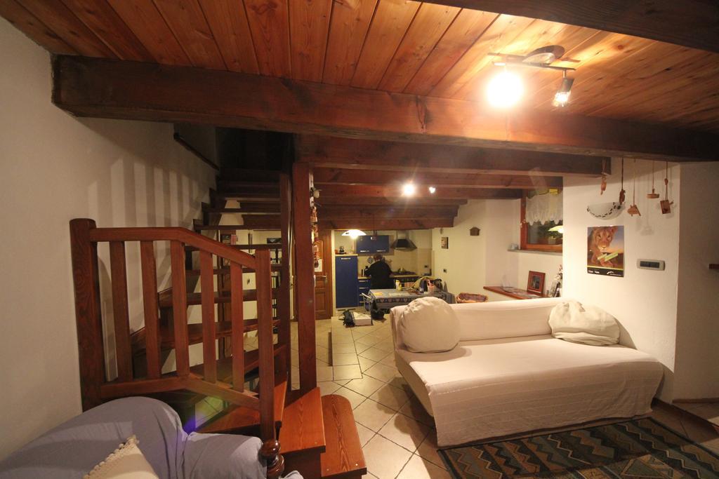 B&B Vecchio Torchio Di Bard Exteriör bild