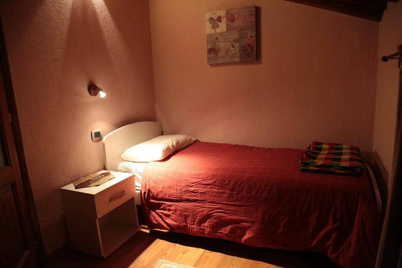 B&B Vecchio Torchio Di Bard Exteriör bild