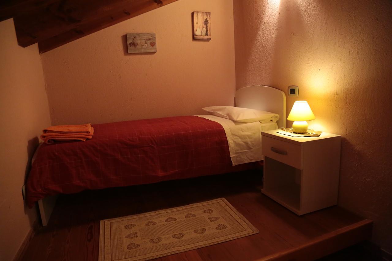 B&B Vecchio Torchio Di Bard Exteriör bild